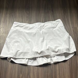 Lululemon Circuit Breaker Skirt II in White